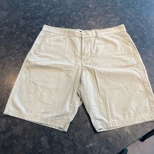 John varvatos 33 waist khaki shorts